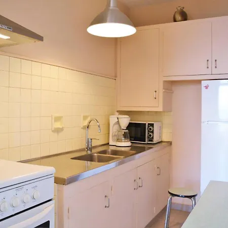 T2 Climatise, Terrasse, A 3 Couchages - Fr-1-251-379 Apartmán Le Lavandou